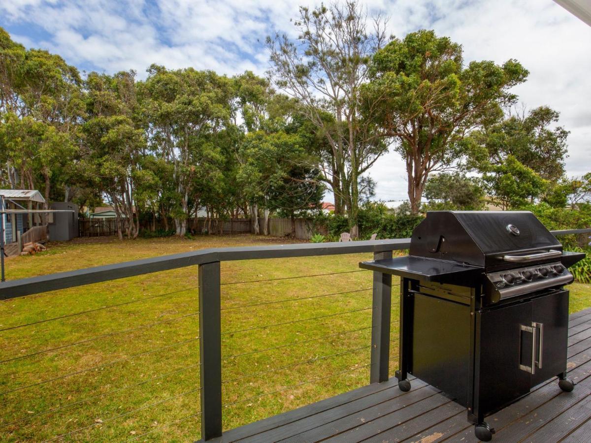 Beach Central I Pet Friendly I 2 Mins Walk To Beach Villa Culburra Beach Exterior photo